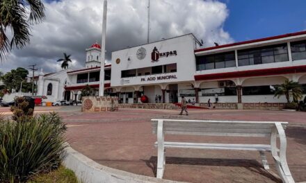 Gobierno de Tuxpan cerrará el 2025 con finanzas estables y un perfil crediticio positivo.