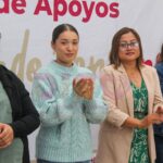 DIF Municipal encabeza entrega de apoyos a la vivienda, aparatos funcionales y material a Centros de Atención Infantil.