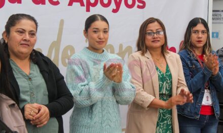 DIF Municipal encabeza entrega de apoyos a la vivienda, aparatos funcionales y material a Centros de Atención Infantil.