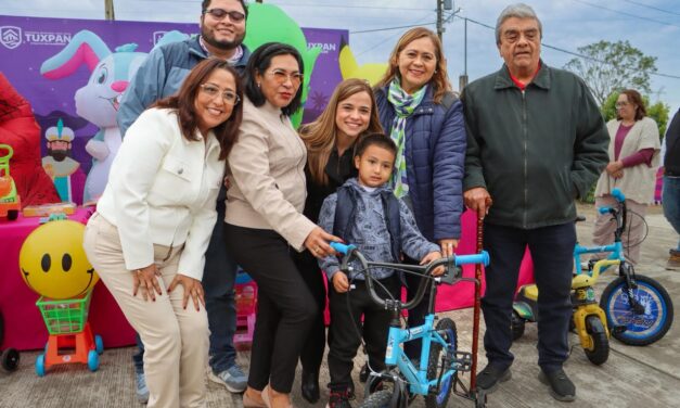 DIF Tuxpan celebra el Día de Reyes con niñas y niños de más comunidades