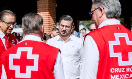 CRUZ ROJA MEXICANA ENTREGA ENSERES DOMÉSTICOS A FAMILIAS AFECTADAS POR INUNDACIONES EN TUXPAN.