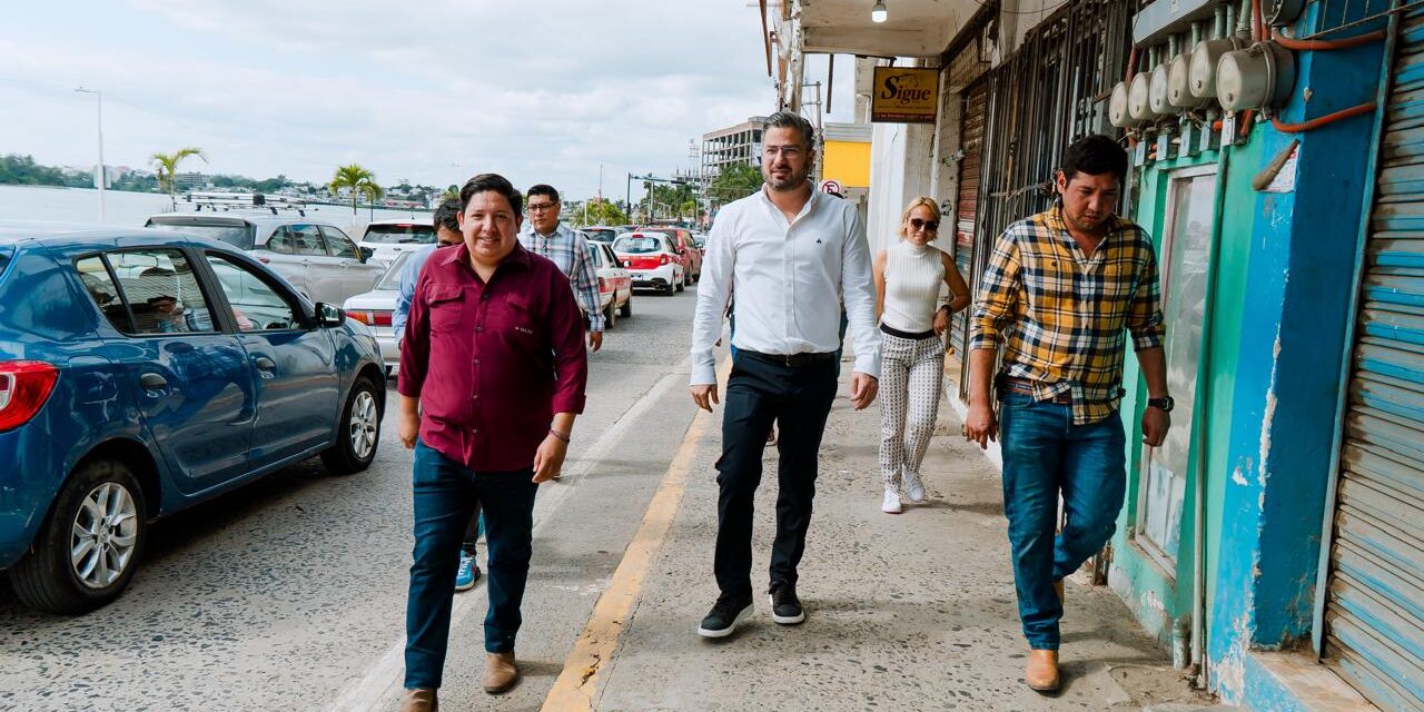 Inicia el Gobierno Municipal 2026–2029 con acciones de embellecimiento urbano en Tuxpan