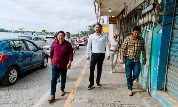 Inicia el Gobierno Municipal 2026–2029 con acciones de embellecimiento urbano en Tuxpan
