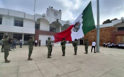 ÁLAMO VALORA EL TRABAJO DEL EJÉRCITO MEXICANO