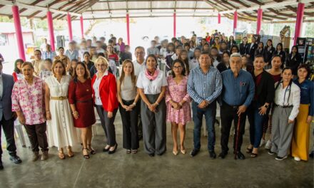 Gobierno de Tuxpan y DIF Municipal reconocen e impulsan la participación femenina en el ámbito científico